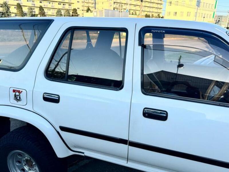 HILUX SURF