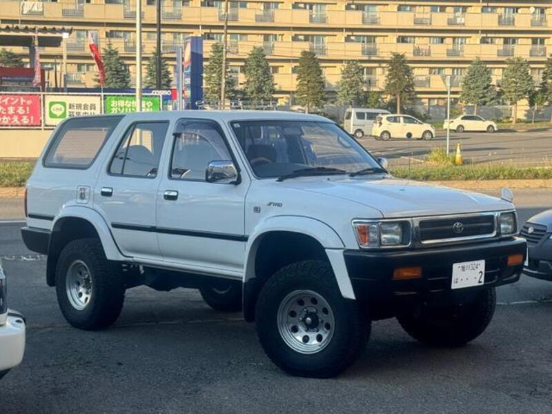 TOYOTA HILUX SURF