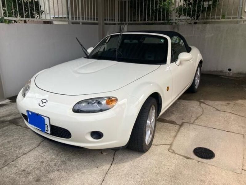 ROADSTER