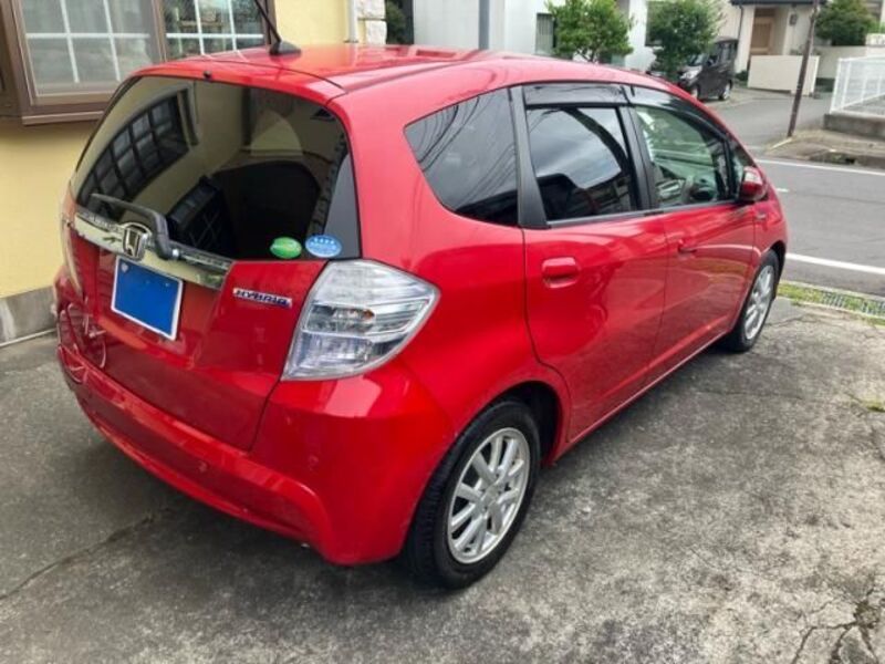 FIT HYBRID