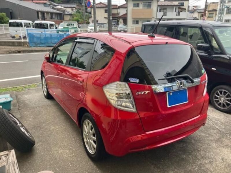 FIT HYBRID