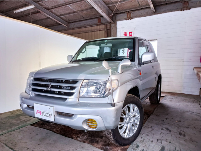 PAJERO IO-0