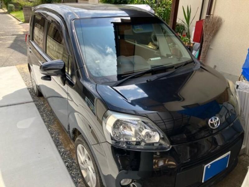 TOYOTA PORTE