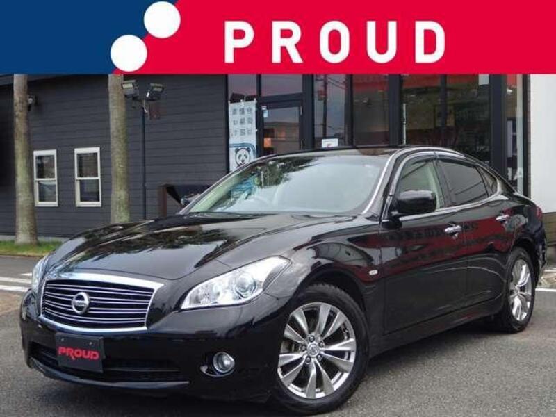 NISSAN FUGA