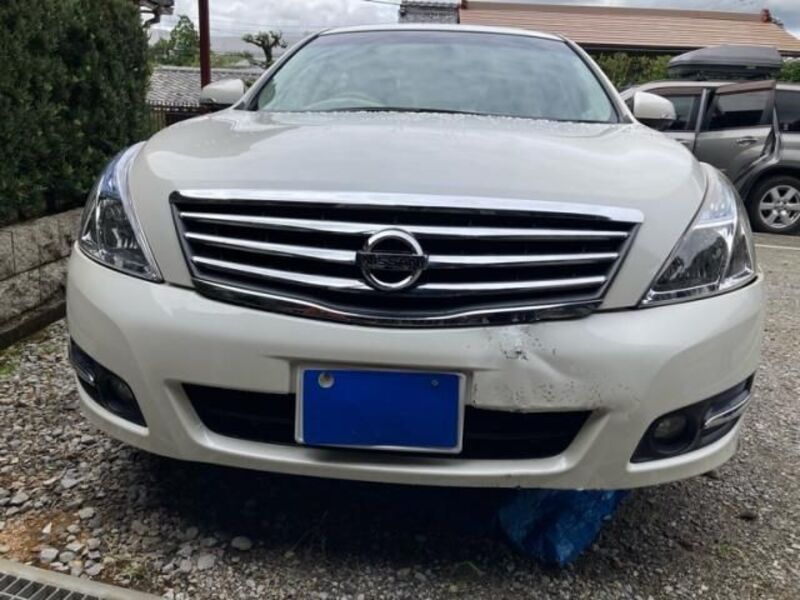 NISSAN TEANA