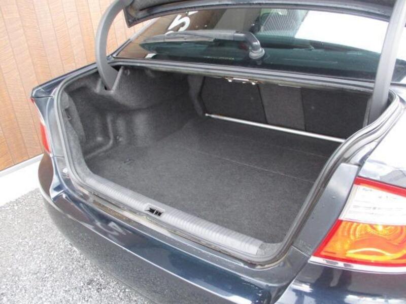 LEGACY B4