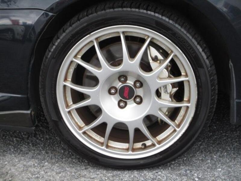 LEGACY B4