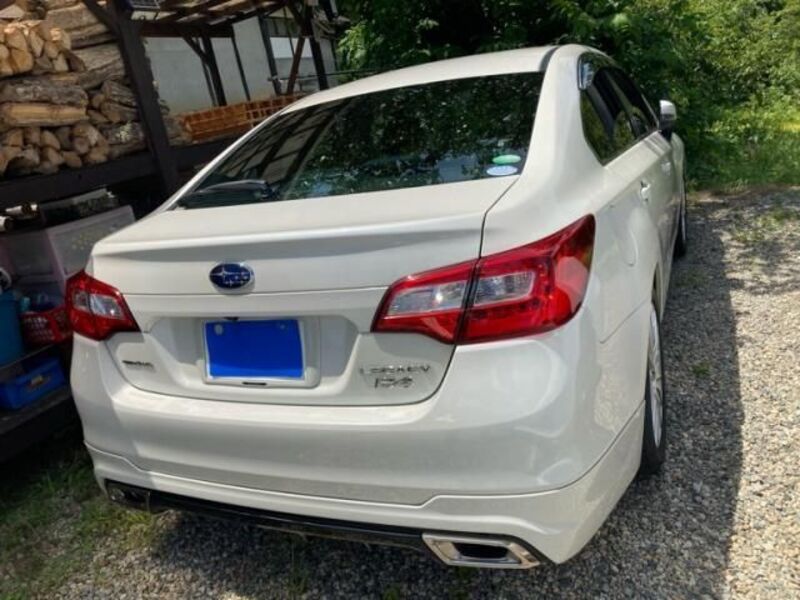 LEGACY B4