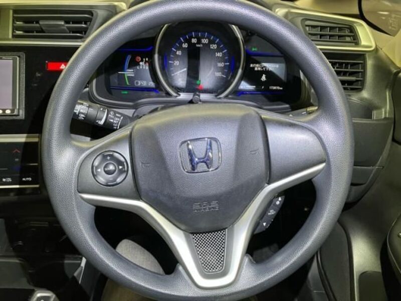 FIT HYBRID