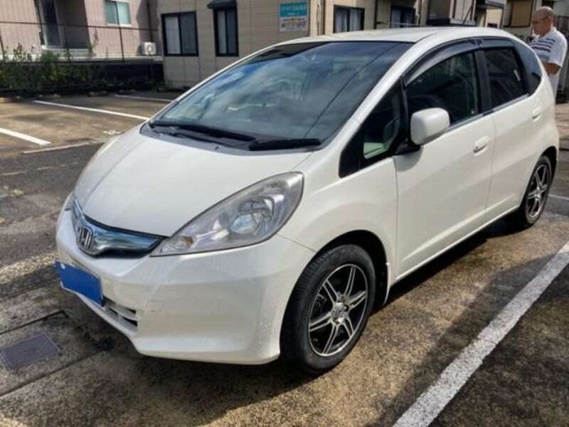 FIT HYBRID