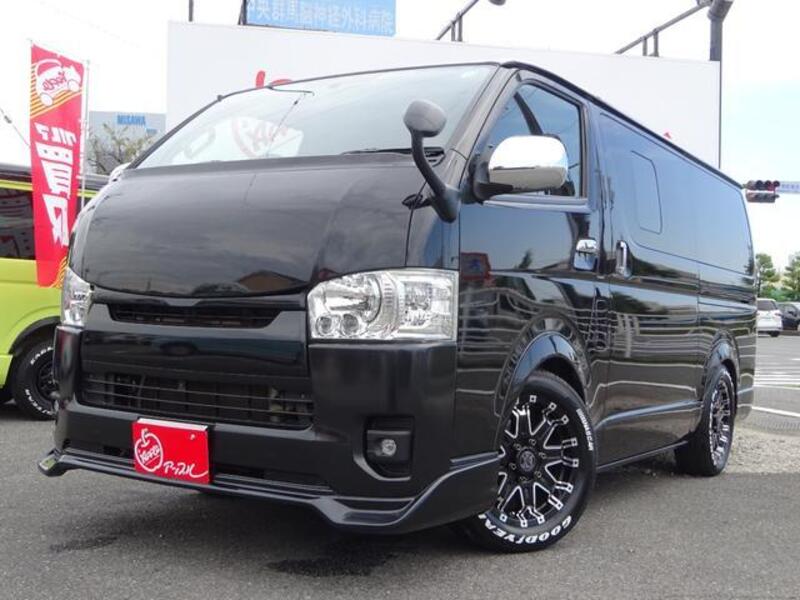 HIACE VAN