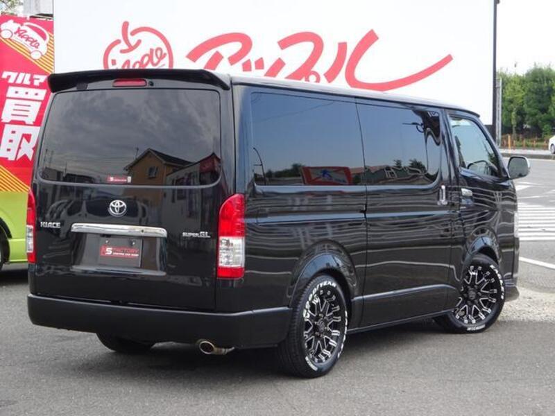 HIACE VAN