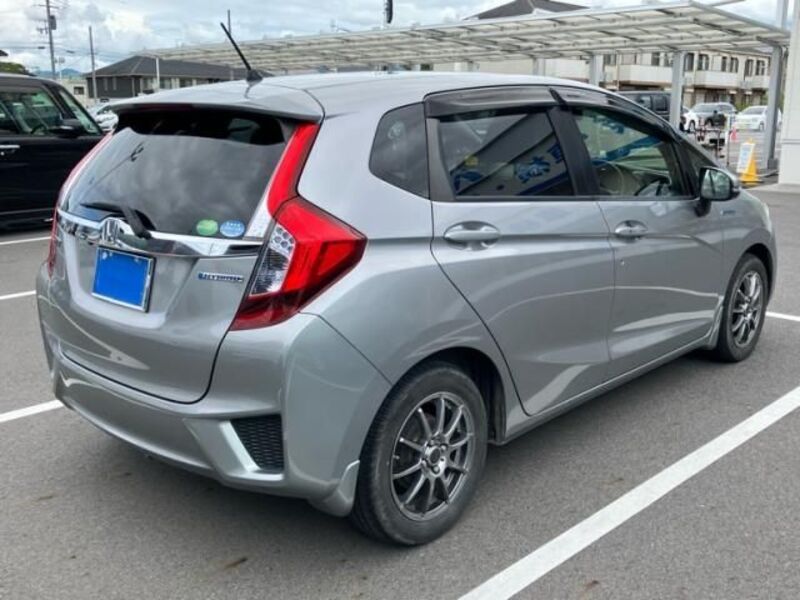 FIT HYBRID
