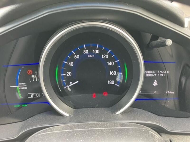 FIT HYBRID