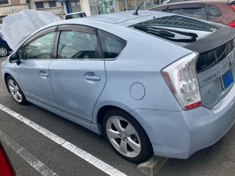 PRIUS