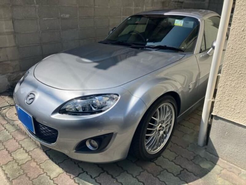 MAZDA ROADSTER