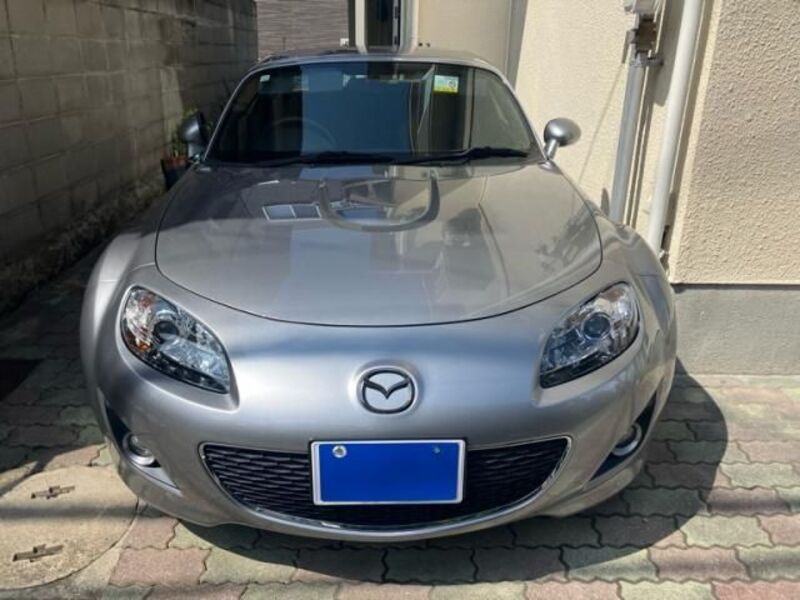 ROADSTER