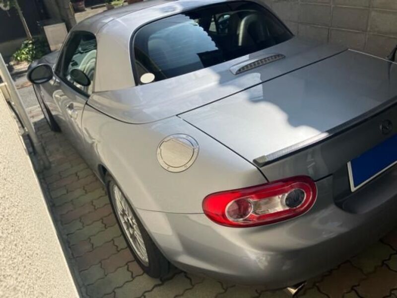 ROADSTER