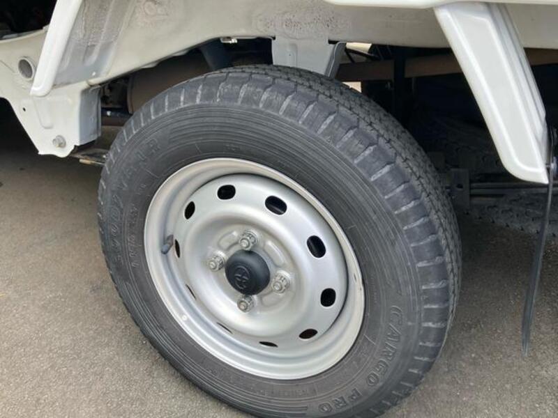 PIXIS TRUCK