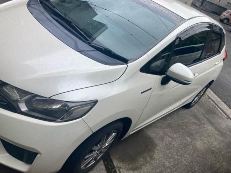 FIT HYBRID