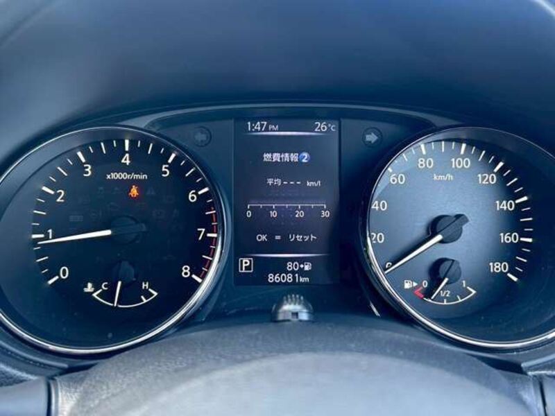 X-TRAIL