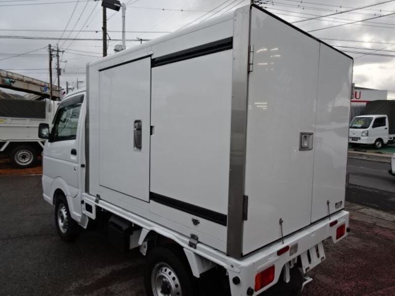 CARRY TRUCK