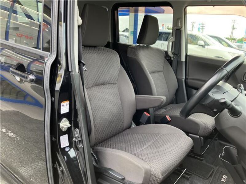 DELICA D2