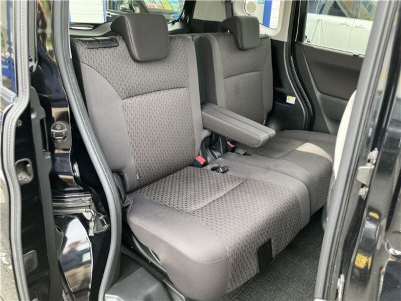 DELICA D2