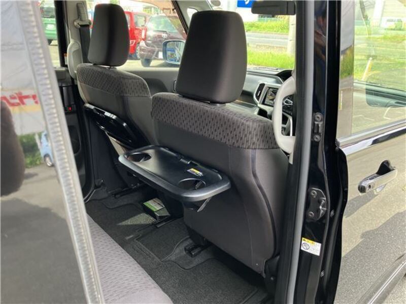 DELICA D2
