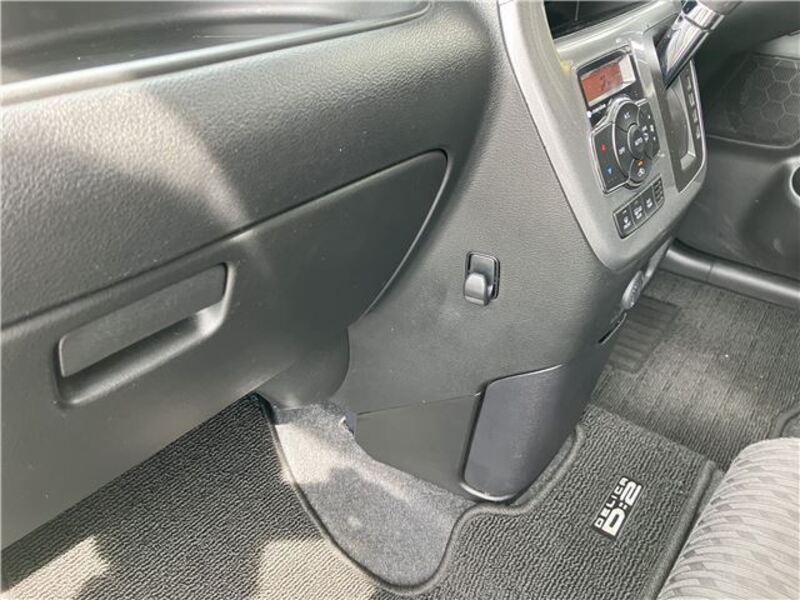 DELICA D2
