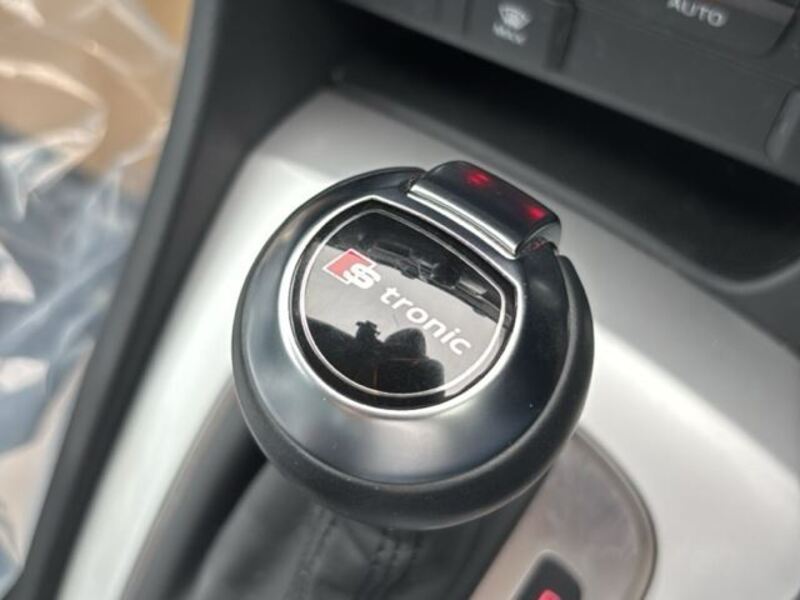 Q3