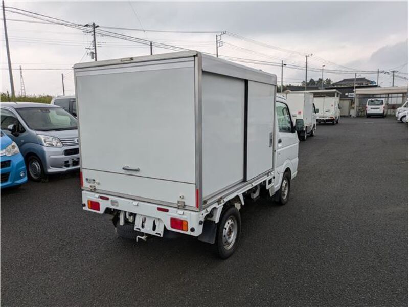 CARRY TRUCK