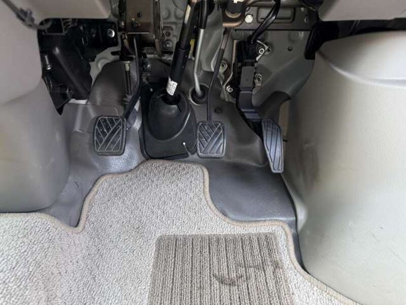 MINICAB VAN