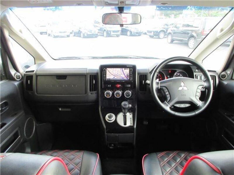 DELICA D5