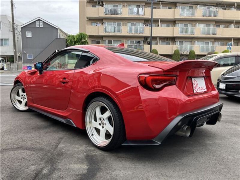 86