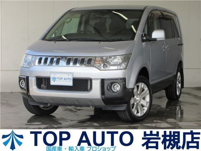 MITSUBISHI DELICA D5