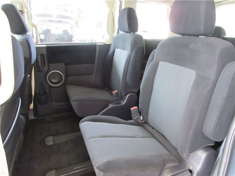 DELICA D5