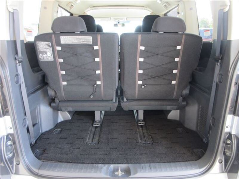 DELICA D5