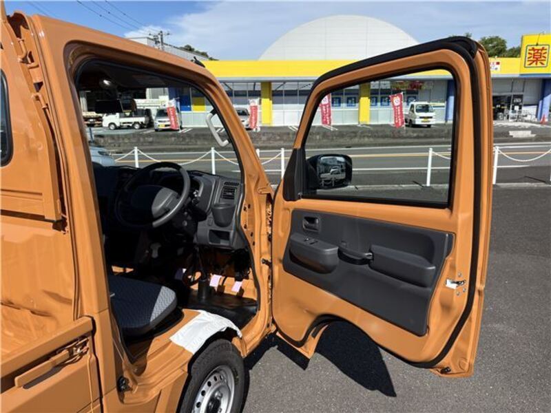 CARRY TRUCK