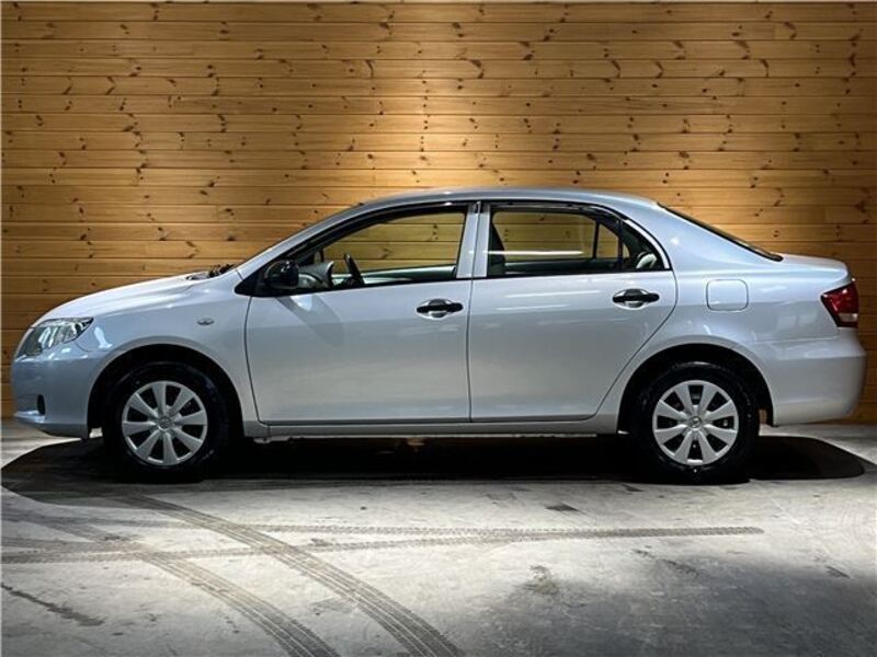 COROLLA AXIO