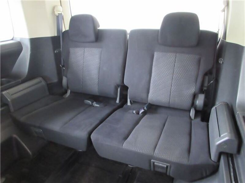 DELICA D5