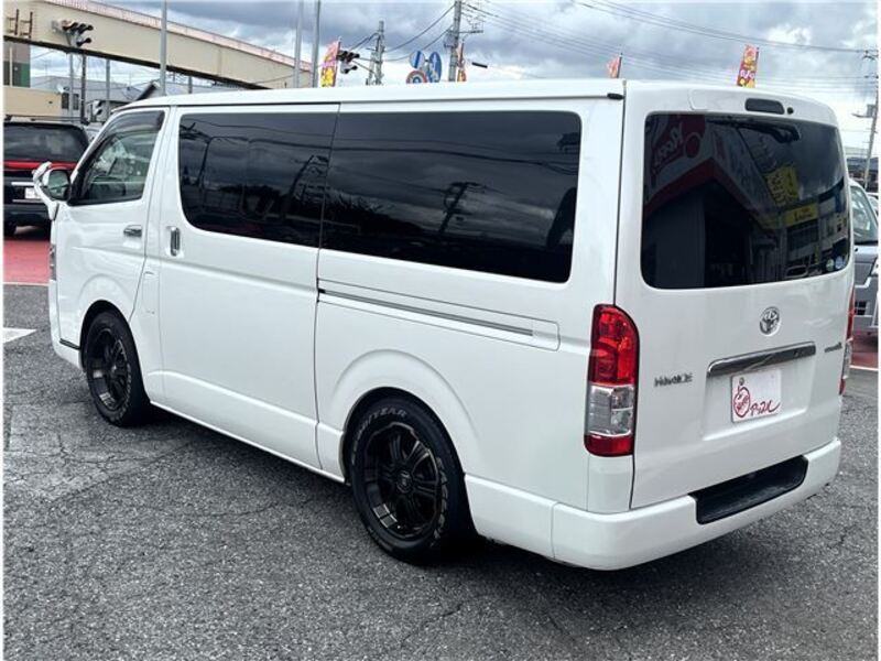 HIACE