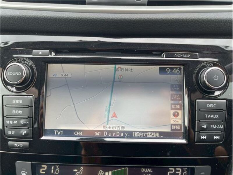 X-TRAIL