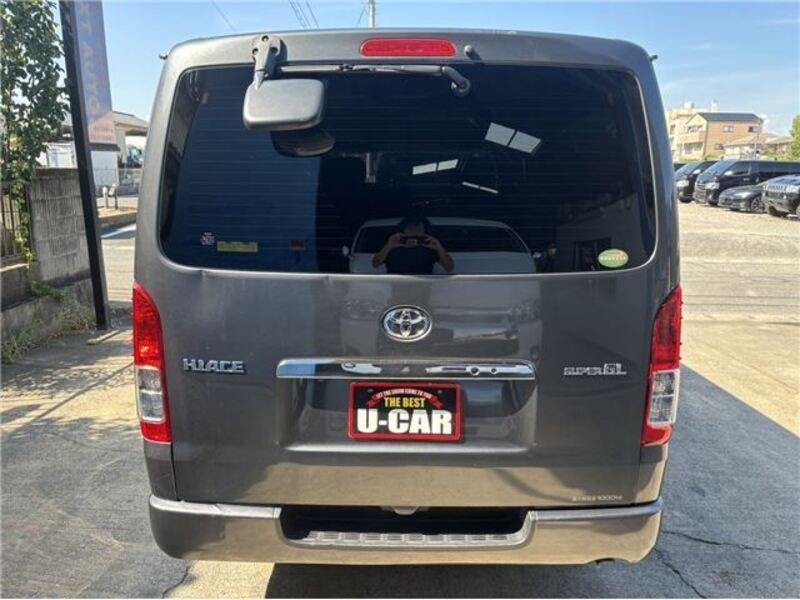 HIACE VAN