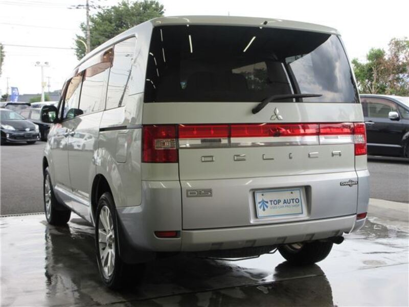 DELICA D5