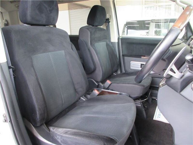DELICA D5