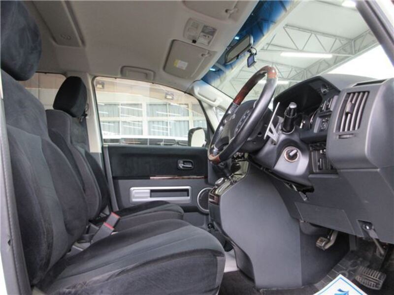 DELICA D5