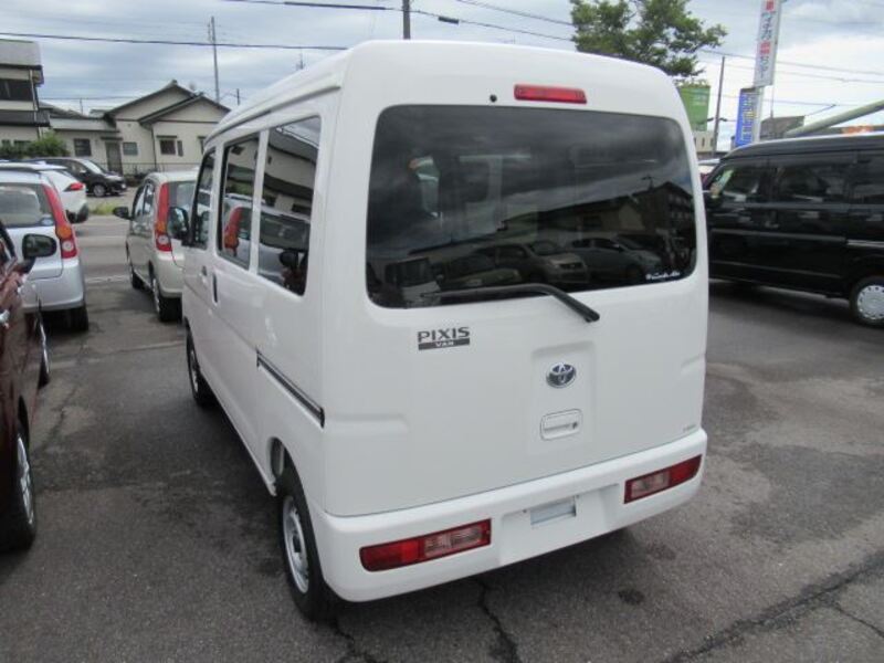 PIXIS VAN