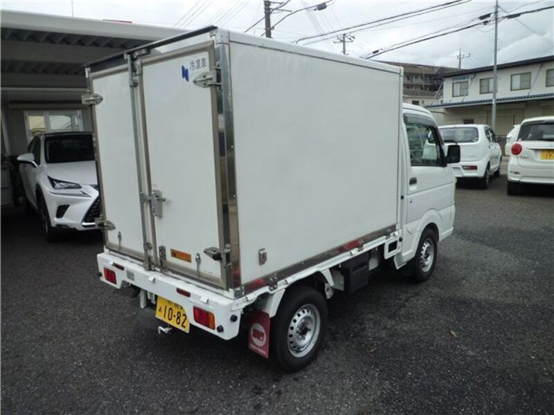 CARRY TRUCK
