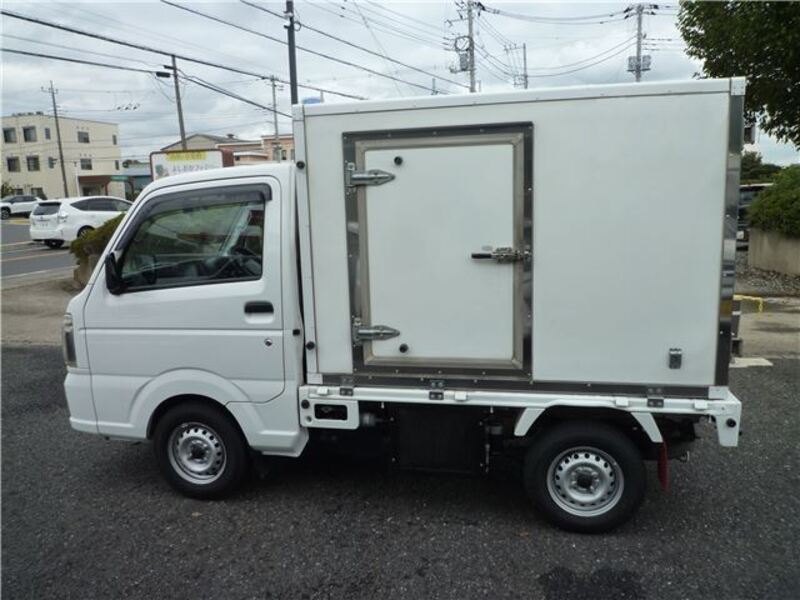 CARRY TRUCK